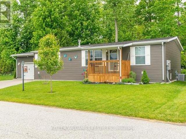 House for sale in Strathroy-caradoc, Ontario