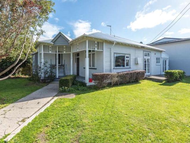 House for sale in Saint Albans, Canterbury