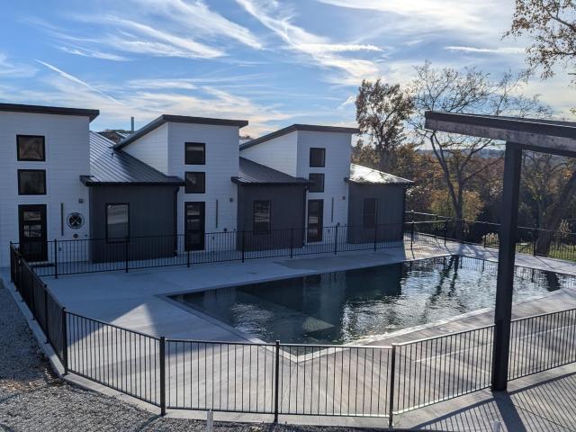 Condo for sale in Reeds Spring
