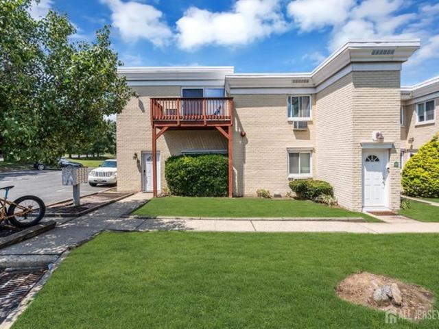 Townhouse for sale in East Brunswick, New Jersey