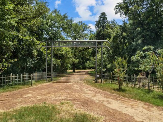 Land for sale in Texas