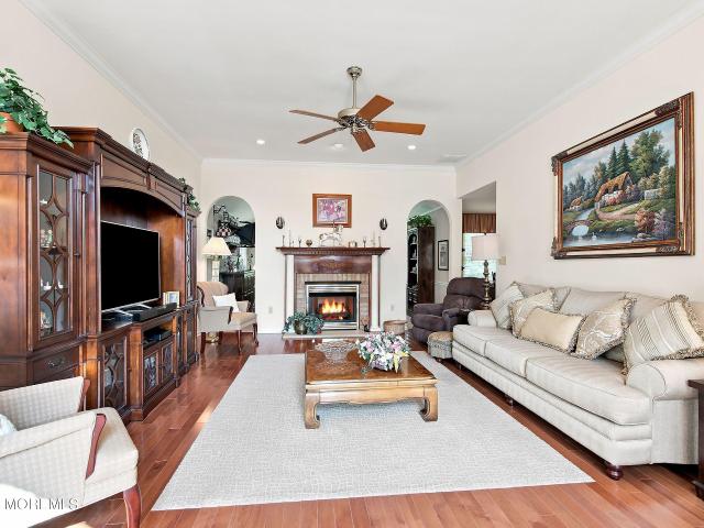 House for sale in Bayville, New Jersey