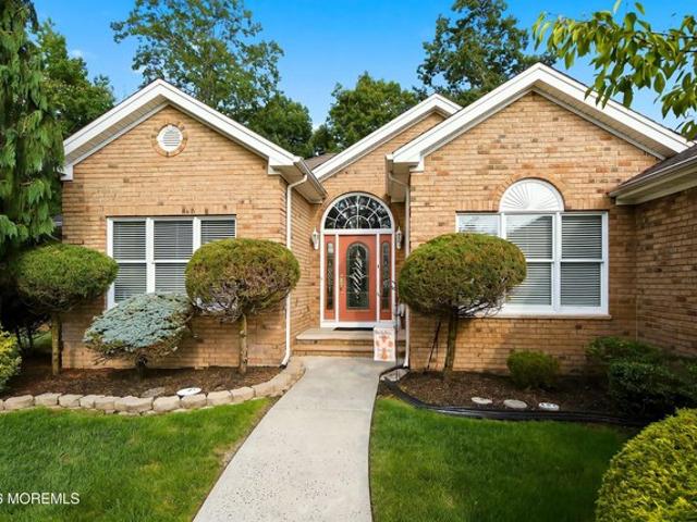 House for sale in Bayville, New Jersey