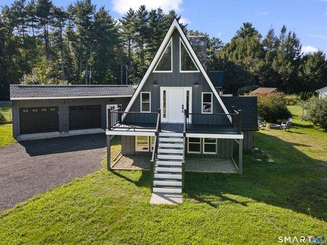House for sale in Jewett City, Connecticut