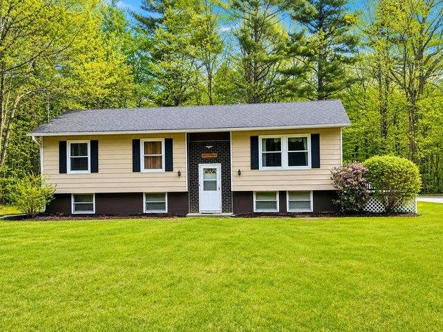 House for sale in Peru, New York