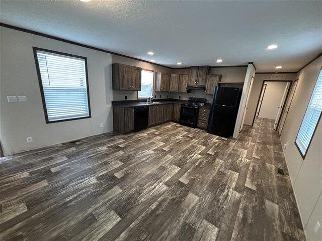 House for sale in Cedar, Iowa