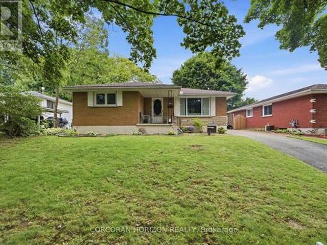 House for sale in Simcoe, Ontario