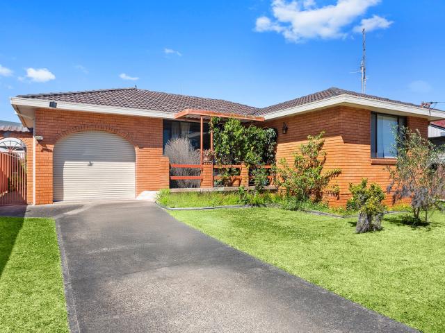House for rent in Oak Flats Dc, New South Wales