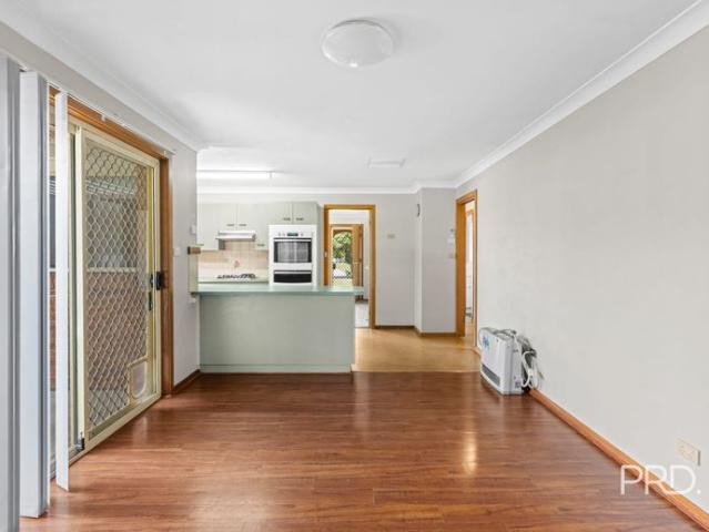 House for rent in Lake Albert, Wagga Wagga City Council