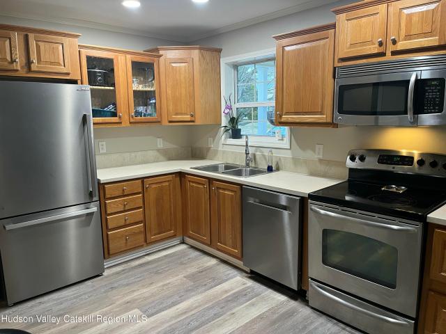 House for sale in Schodack Landing, New York