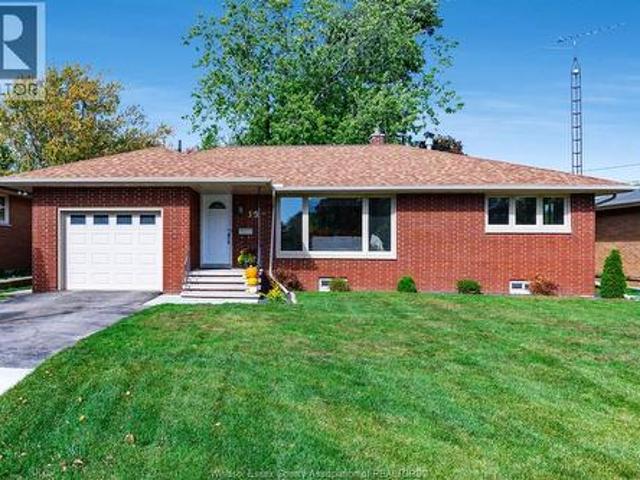 House for sale in Leamington, Southwestern Ontario