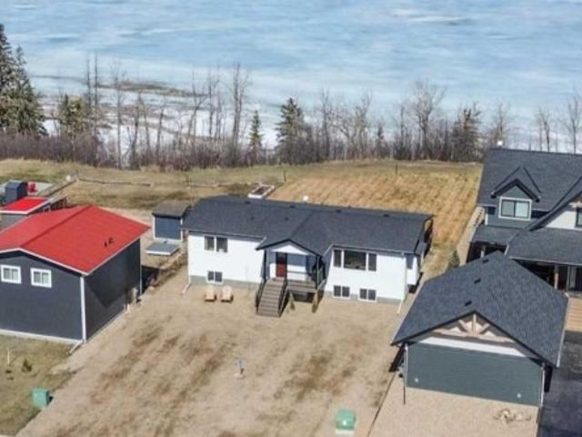 House for sale in Alberta