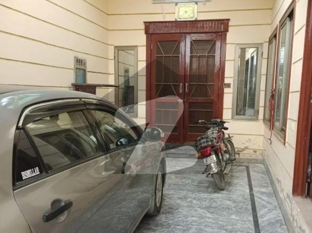 House for sale in Dera Ghazi Khan, Islamabad Capital Territory