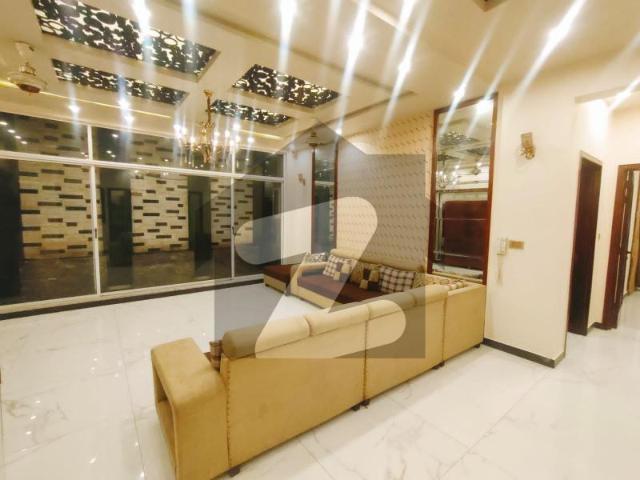 House for sale in Faisalabad, Islamabad Capital Territory