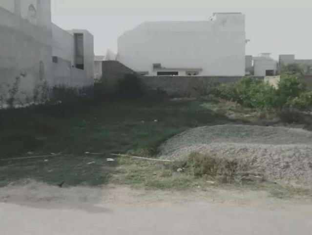 Land for sale in Faisalabad, Islamabad Capital Territory