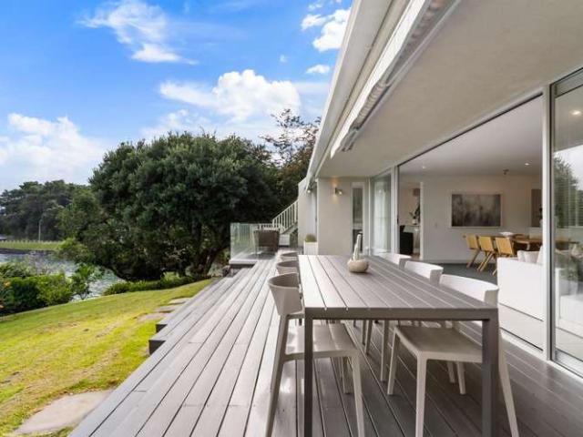 Apartment for sale in Herne Bay