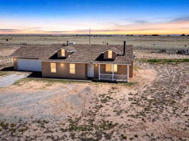 House for sale in Moriarty, Torrance County
