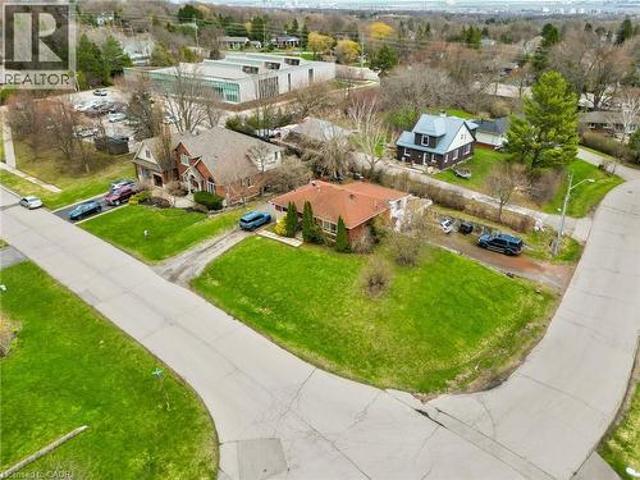 House for sale in Ancaster, Ontario