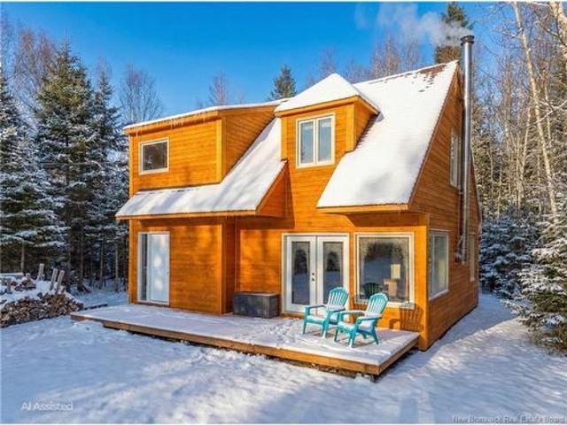 House for sale in Keswick Ridge, New Brunswick