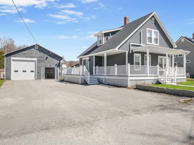 House for sale in New Hampshire