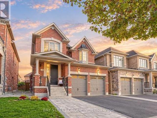 House for sale in Whitby, Golden Horseshoe