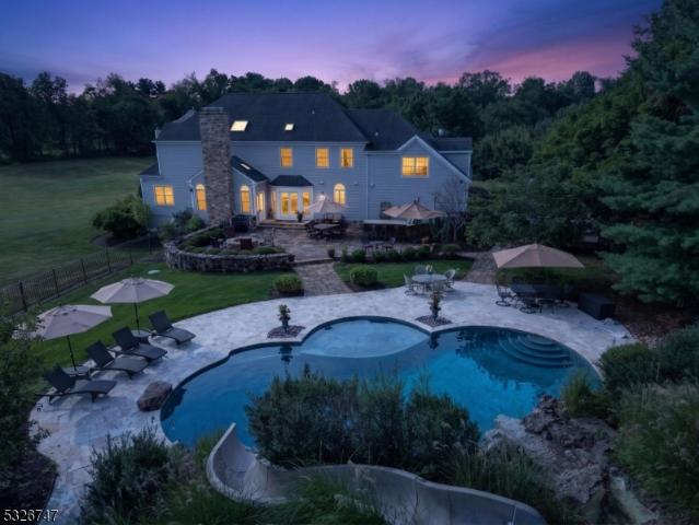 House for sale in Neshanic Station, New Jersey