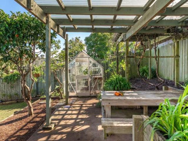 House for sale in Omiha, Oroua County