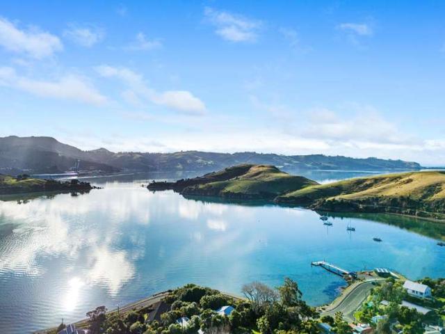 House for sale in Otakou