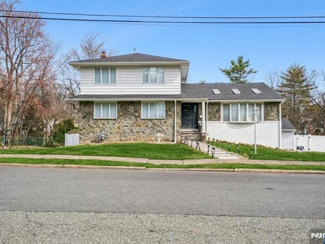 House for sale in Emerson, New Jersey