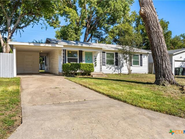 House for sale in Temple Bar Marina, Texas