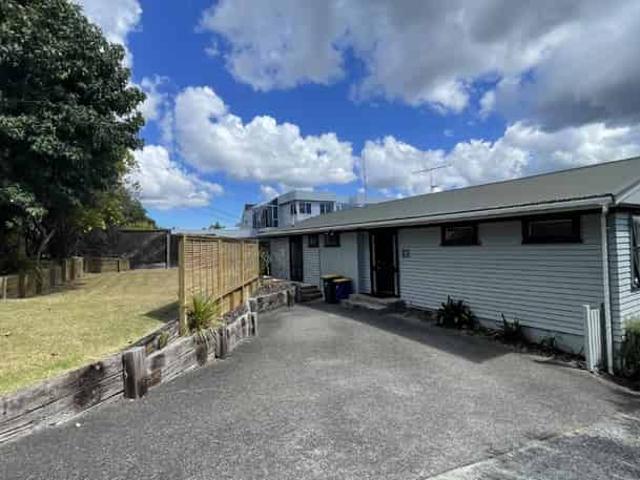 House for rent in Whangaparaoa, Oroua County