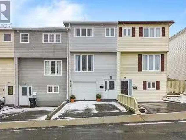House for sale in Foxtrap, Newfoundland And Labrador