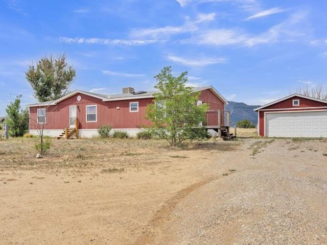 House for sale in Edgewood, New Mexico