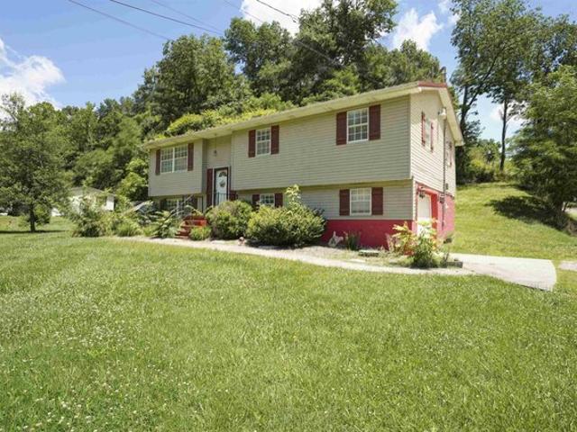 House for sale in Milton, West Virginia