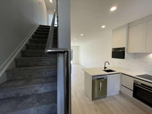 Townhouse for rent in Mount Wellington, Oroua County