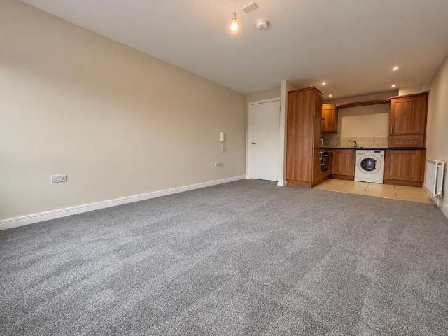 Apartment for rent in Dunmurry, Belfast