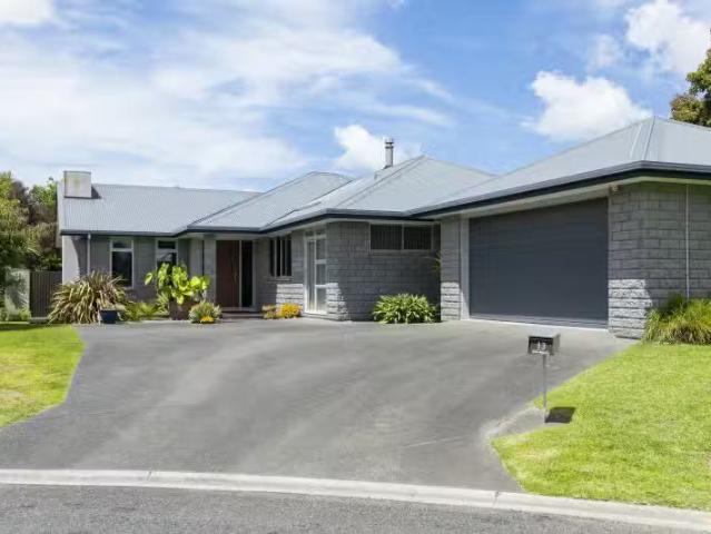 House for sale in East Coast