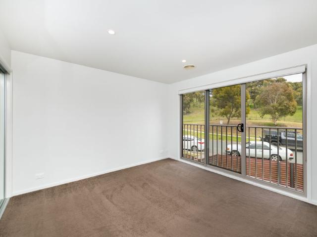 Townhouse for rent in Gungahlin, Canberra