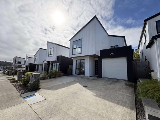 House for rent in Whangaparaoa, Oroua County