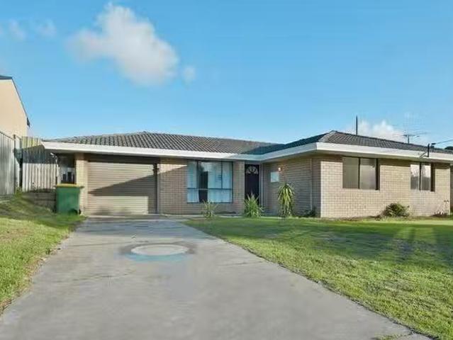 House for rent in Warnbro, Western Australia