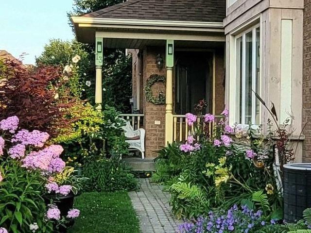 Townhouse for sale in Woburn, Ontario