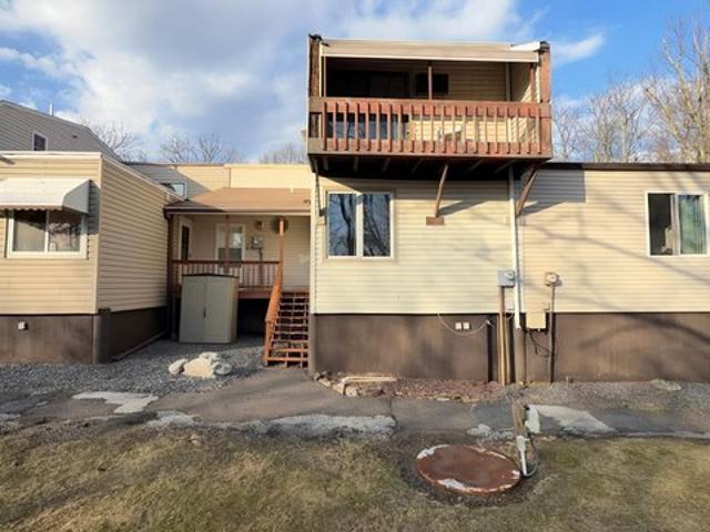 Townhouse for sale in Zion Grove, Pennsylvania
