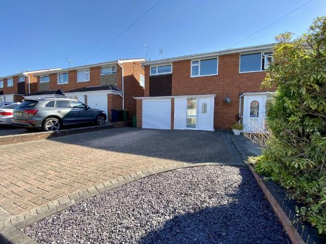 House for rent in Offmore Farm, Wyre Forest