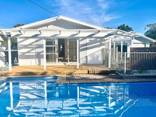 House for rent in Paremoremo, Oroua County