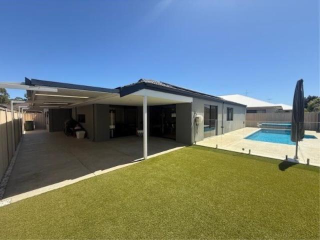 House for rent in Canning Vale, Western Australia