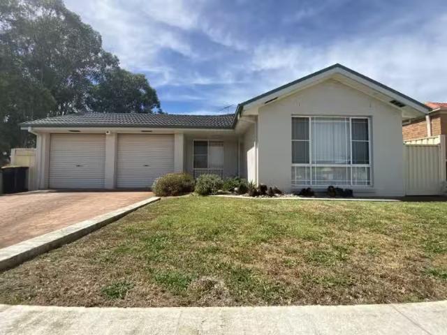 House for rent in Prestons, Sydney