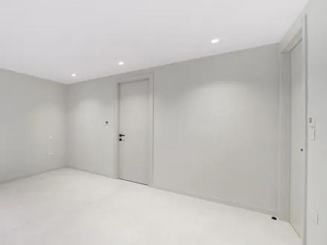 House for rent in College Park, Greater London