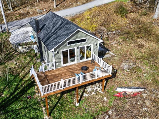 House for sale in Putnam Lake, Town of Patterson