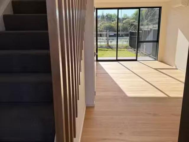 House for sale in Otakou