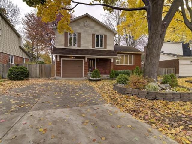 House for rent in Kirkland, Quebec